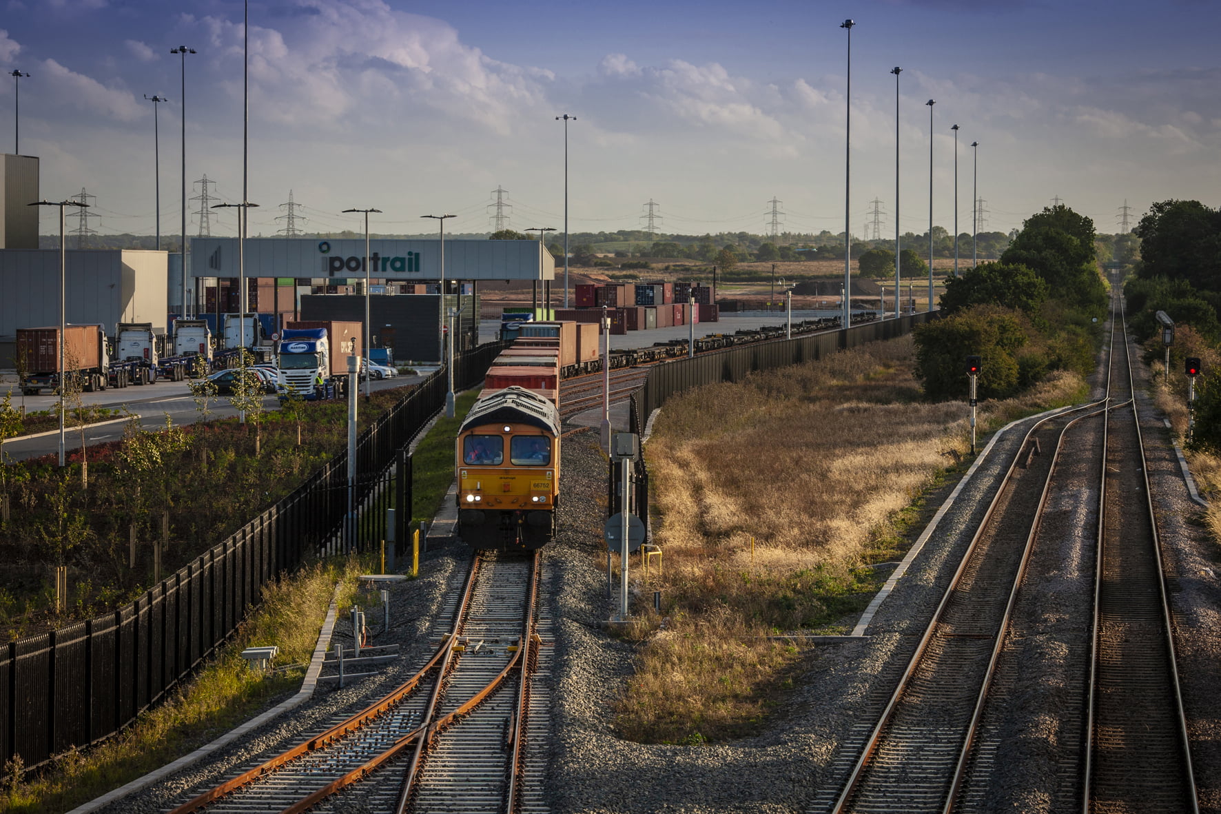 First GBRf train comes in to iPort Rail Doncaster 4